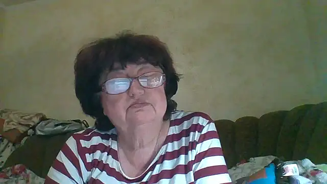 MilaSky5303 online show from October 24, 2025, 9:36 pm