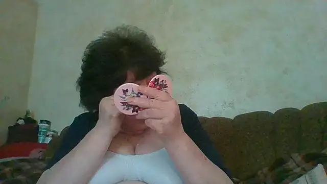 Snapshot of MilaSky5303 chatting on June 5, 2026, 2:34 pm MilaSky5303 online show from June 5, 2026, 2:34 pm