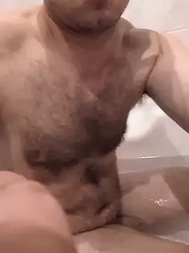 Snapshot of MC353535 chatting on March 5, 2026, 10:59 pm MC353535 online show from March 5, 2026, 10:59 pm