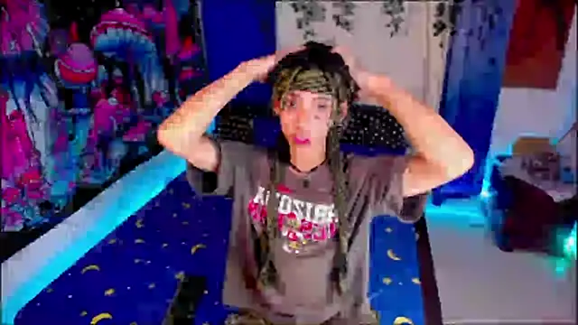 Snapshot of Thedoll_ethan7 chatting on May 6, 2026, 2:37 am Thedoll ethan7 online show from May 6, 2026, 2:37 am