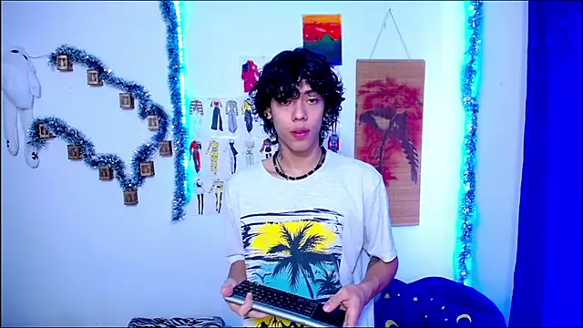 Snapshot of Thedoll_ethan7 chatting on December 1, 2025, 4:30 pm Thedoll ethan7 online show from December 1, 2025, 4:30 pm