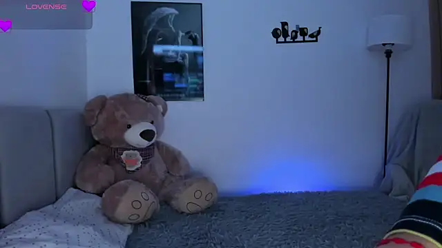 EmystarX online show from February 17, 2026, 9:45 pm