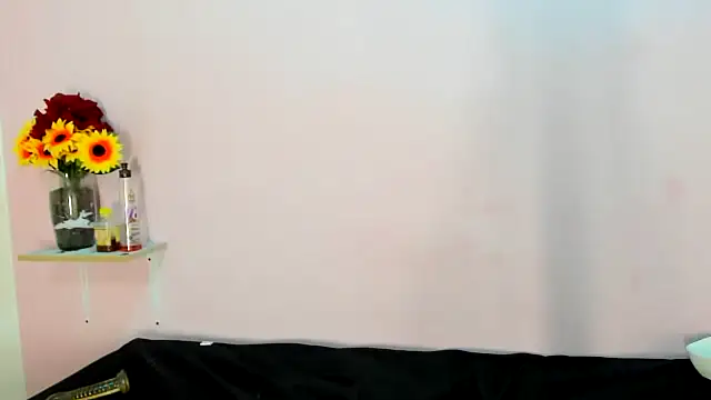 TeensNews18 online show from October 20, 2025, 1:29 am