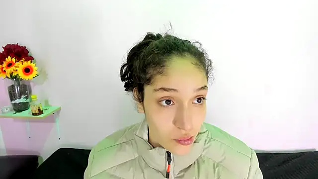 TeensNews18 online show from October 9, 2025, 11:38 pm