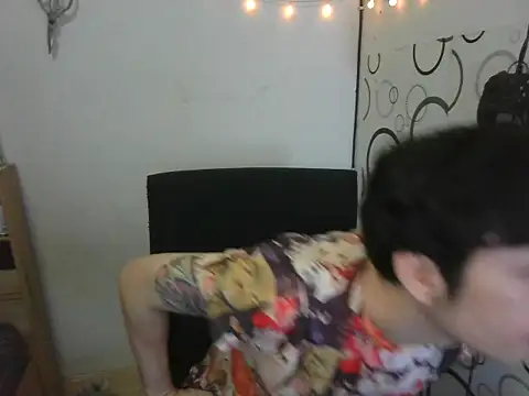 Snapshot of moaman190 chatting on October 16, 2025, 2:58 pm moaman190 online show from October 16, 2025, 2:58 pm