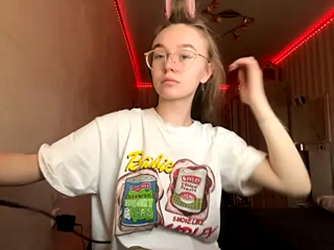 Snapshot of bellameow88 chatting on November 27, 2025, 6:03 am bellameow88 online show from November 27, 2025, 6:03 am