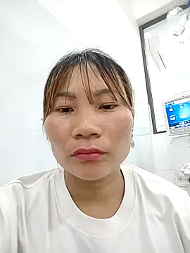 Mainay0033 online show from October 21, 2025, 6:51 pm