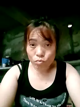 Snapshot of Maymay0033 chatting on September 27, 2025, 12:28 am Maymay0033 online show from September 27, 2025, 12:28 am