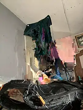 ittybittymeryssa online show from November 11, 2025, 8:47 pm