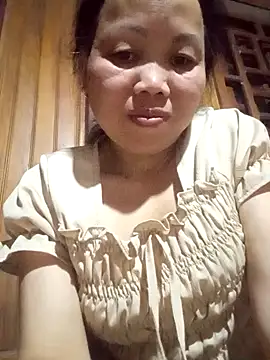  YooY  online show from September 23, 2025, 12:01 pm