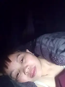  YooY  online show from November 19, 2025, 11:05 pm