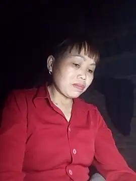  YooY  online show from November 9, 2025, 1:59 pm