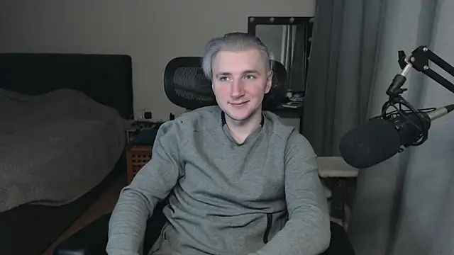 Elvin Vaenight online show from November 5, 2025, 10:57 pm