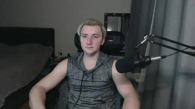 Elvin Vaenight online show from October 14, 2025, 12:33 am