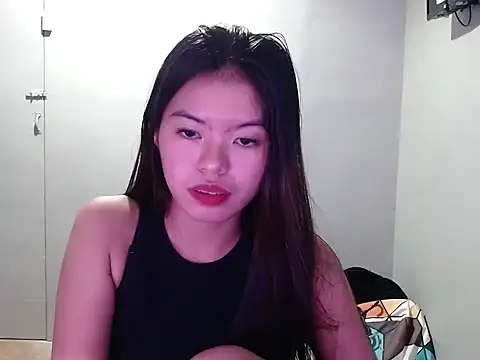 nathalie x online show from November 11, 2025, 3:40 pm