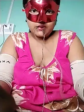 Snapshot of mimi87hoty chatting on December 5, 2025, 2:37 pm mimi87hoty online show from December 5, 2025, 2:37 pm