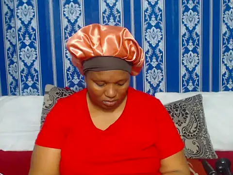 JUICEYLIPS333 online show from November 20, 2025, 6:14 am