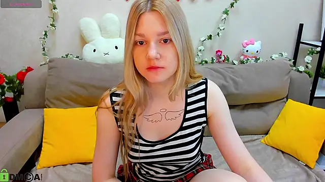 Sylvia Ortiz online show from February 25, 2026, 1:06 am