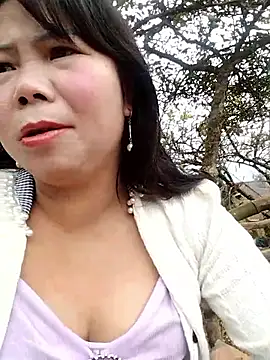 lusy-00 online show from January 11, 2026, 6:42 am