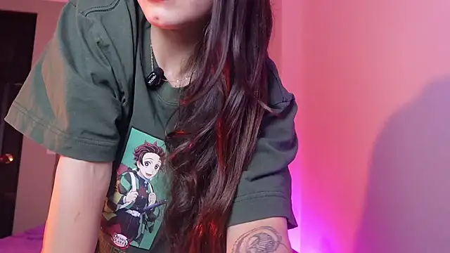 Snapshot of Alisha_Olsen_ chatting on December 3, 2025, 5:52 am Alisha Olsen online show from December 3, 2025, 5:52 am