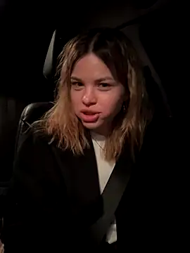 Snapshot of SMELLSEX chatting on October 18, 2025, 3:47 pm SMELLSEX online show from October 18, 2025, 3:47 pm