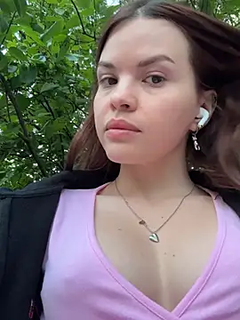SMELLSEX online show from June 23, 2026, 6:06 pm