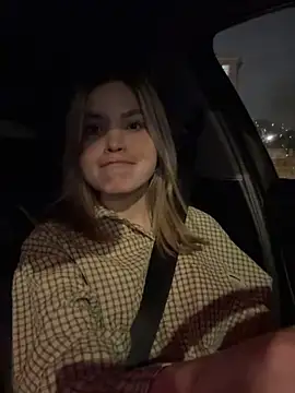 Snapshot of SMELLSEX chatting on October 14, 2025, 5:13 pm SMELLSEX online show from October 14, 2025, 5:13 pm