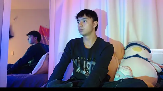 Noah Blaze online show from October 22, 2025, 10:30 pm