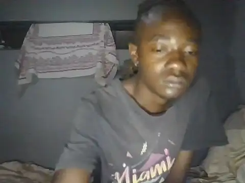 Snapshot of Nykho17 chatting on October 26, 2025, 7:25 pm Nykho17 online show from October 26, 2025, 7:25 pm