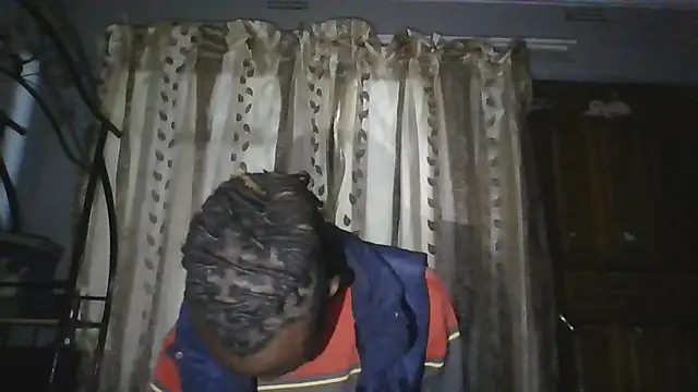 Snapshot of Nykho17 chatting on November 5, 2025, 1:09 am Nykho17 online show from November 5, 2025, 1:09 am