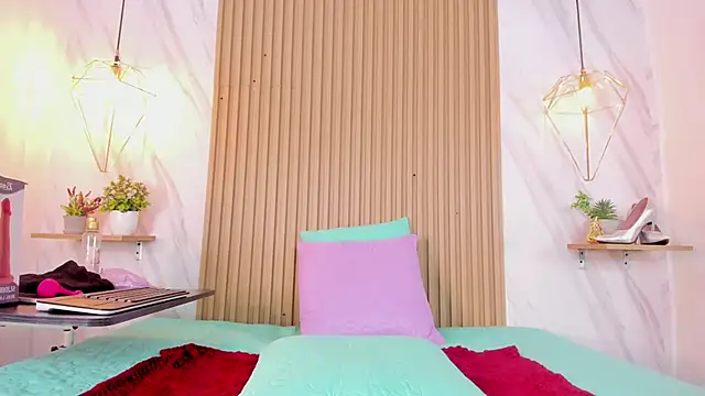 lia harper  online show from February 10, 2026, 7:24 pm