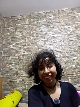 Snapshot of Syndel23 chatting on March 1, 2026, 1:38 am Syndel23 online show from March 1, 2026, 1:38 am