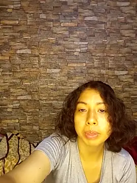 Snapshot of Syndel23 chatting on March 8, 2026, 1:47 pm Syndel23 online show from March 8, 2026, 1:47 pm