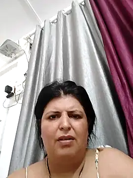 Snapshot of Jann_Riya333 chatting on June 7, 2026, 6:40 am Jann Riya333 online show from June 7, 2026, 6:40 am