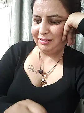 Snapshot of Jann_Riya333 chatting on May 28, 2026, 4:46 pm Jann Riya333 online show from May 28, 2026, 4:46 pm