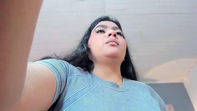 Snapshot of BellaBoobs_ chatting on November 21, 2025, 7:24 pm BellaBoobs online show from November 21, 2025, 7:24 pm