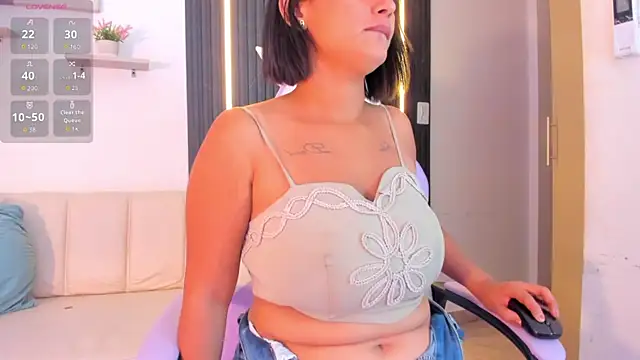 Snapshot of Gabrielaa_Miller_ chatting on December 15, 2025, 9:09 pm Gabrielaa Miller online show from December 15, 2025, 9:09 pm