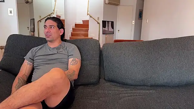 Snapshot of lenruy chatting on February 6, 2026, 8:16 pm lenruy online show from February 6, 2026, 8:16 pm