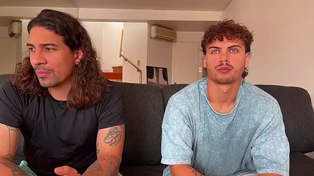 Snapshot of lenruy chatting on February 11, 2026, 4:51 pm lenruy online show from February 11, 2026, 4:51 pm