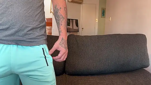 Snapshot of lenruy chatting on February 13, 2026, 8:53 pm lenruy online show from February 13, 2026, 8:53 pm