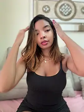 Natasha Melin online show from July 31, 2026, 12:37 pm