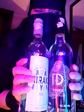 Snapshot of lilyan12 chatting on March 20, 2026, 12:44 am lilyan12 online show from March 20, 2026, 12:44 am