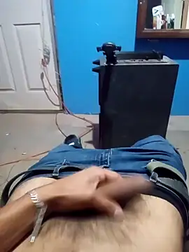 Vergudo19420 online show from October 18, 2025, 4:58 am