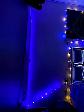 Nezuko-uWux online show from October 9, 2025, 5:30 am