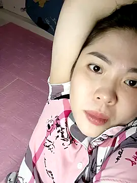 Cherry pusy online show from October 4, 2025, 11:56 am