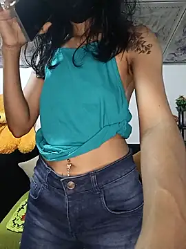 Snapshot of emali_baba chatting on May 9, 2026, 5:22 am emali baba online show from May 9, 2026, 5:22 am