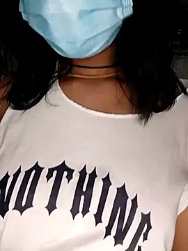 Snapshot of emali_baba chatting on November 30, 2025, 4:30 pm emali baba online show from November 30, 2025, 4:30 pm