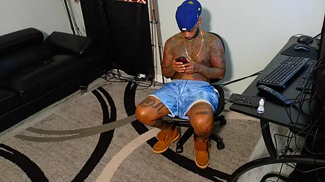 Snapshot of SLANGONDEMHOES chatting on November 6, 2025, 7:18 pm SLANGONDEMHOES online show from November 6, 2025, 7:18 pm