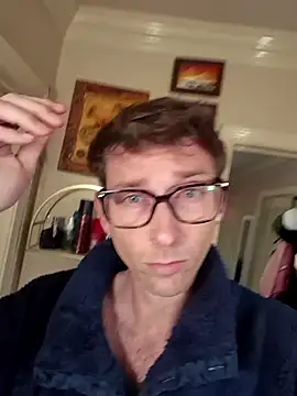 Snapshot of mresquared chatting on January 11, 2026, 7:43 pm mresquared online show from January 11, 2026, 7:43 pm