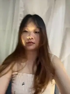 Hinne07 online show from December 2, 2025, 12:00 am